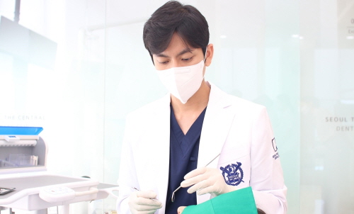 의식하진정요법, 치과 공포는 낮추고 시술 안정성을 높이는데 도움 썸네일